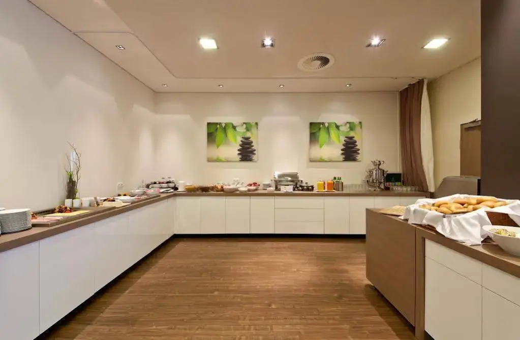 Holiday Inn - the niu, Fusion Hamburg St. Georg by IHG