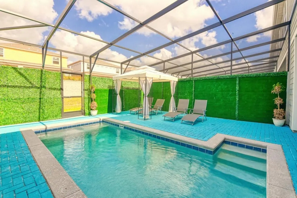 A Touch of Blue at Windsor Island Resort