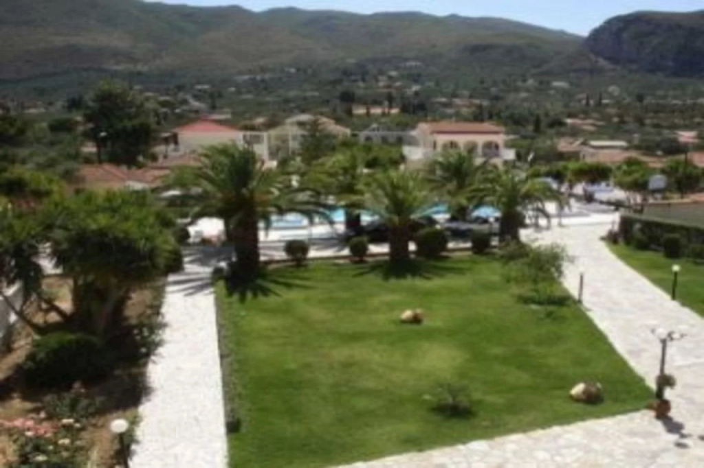 Alykes Garden Village