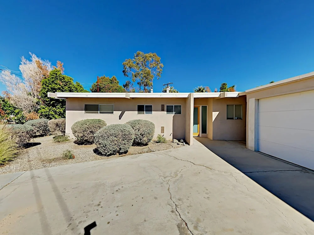 74120 Parosella Street Home 4 Bedrooms 4 Bathrooms Home