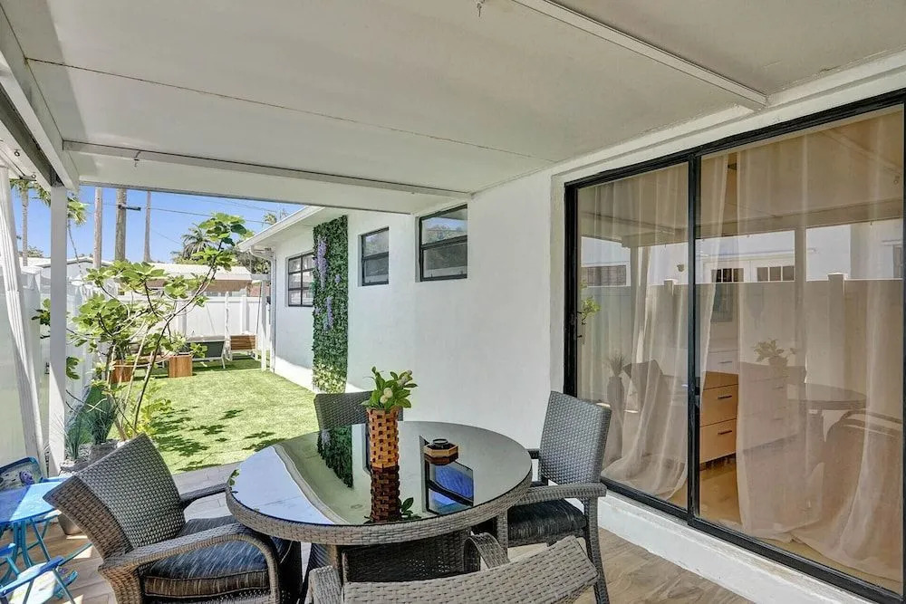 Heated Private Pool 4Br Modern Home