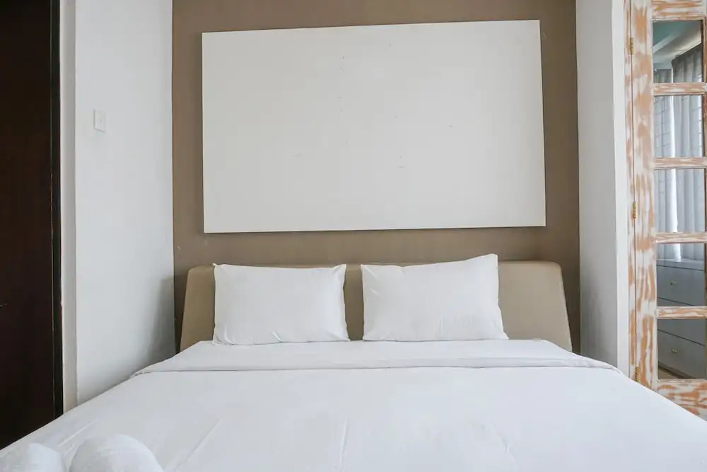 Spacious and Fully Furnished 2BR Cosmo Mansion Apartment