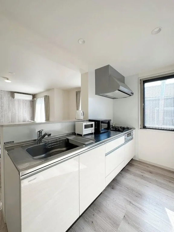 Yutori by b hotel - Beautiful 1BR Apartment 6 mins walk to Station