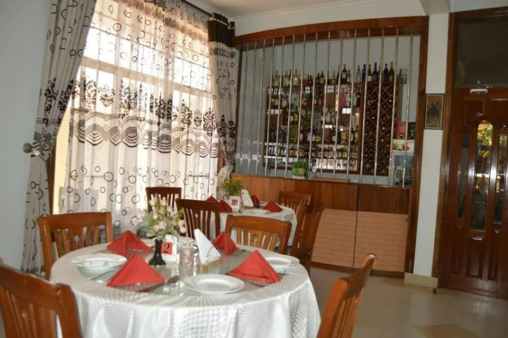 Venice Hotel