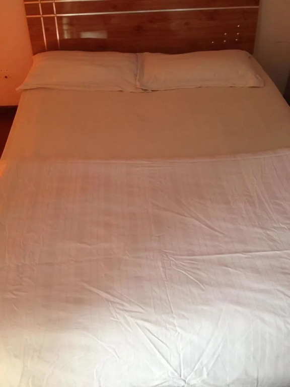 Yueliangwan Fashion Hostel