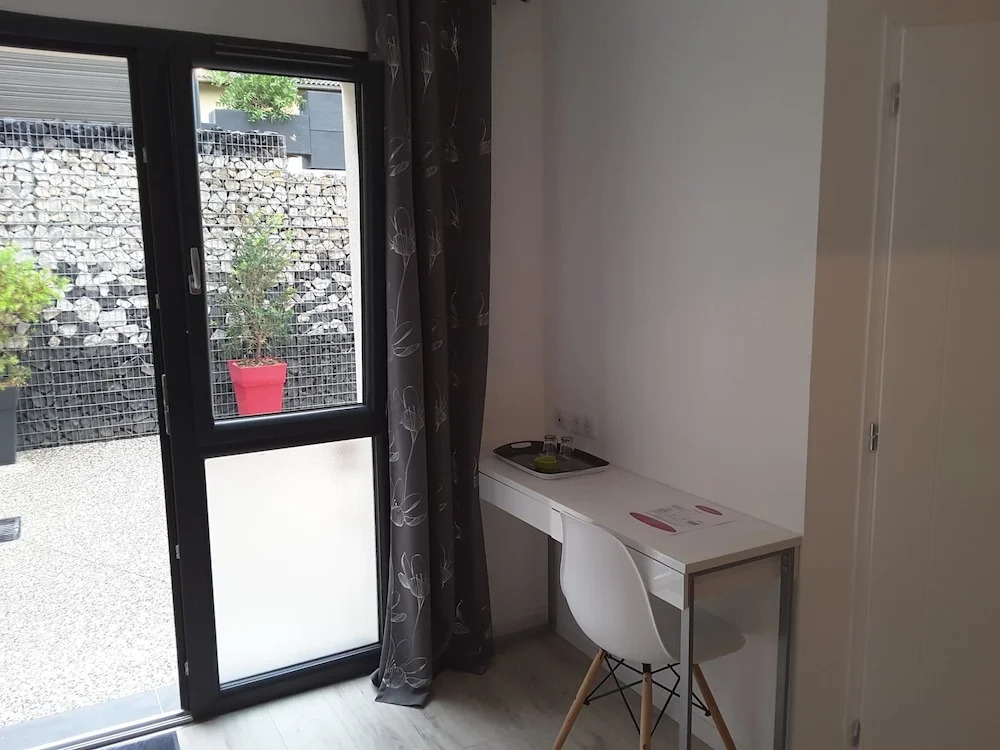Villavi Lyon Est Chambres dHôtes