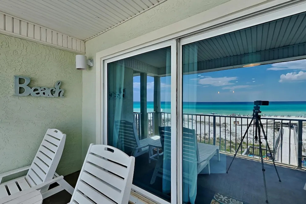 Commodore's Retreat #205 by Southern Vacation Rentals