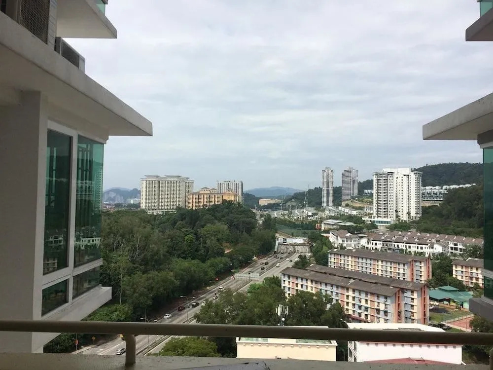 Saville Melawati Residence Guest House