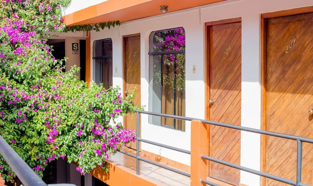 Hostal Alpes Huaraz