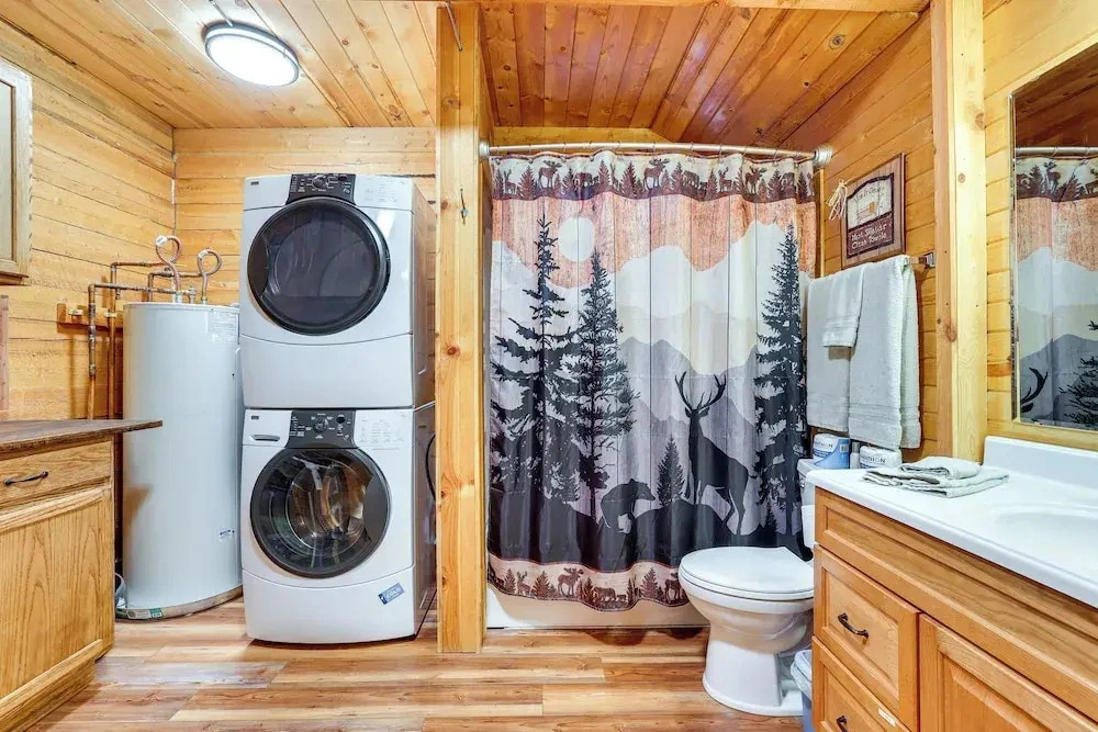 Peaceful Garden Valley Cabin w/ Private Deck