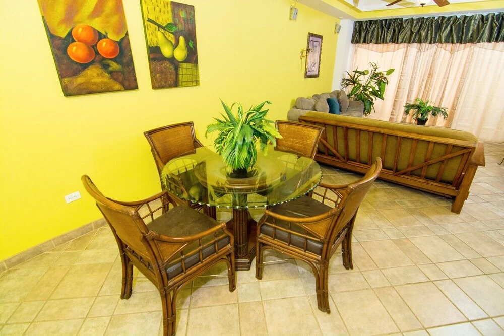 Bonita 504 2 Bedrooms 1 Bathroom Condo