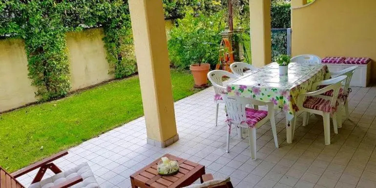 M216 - Marcelli, bilocale con giardino a 200mt dal mare