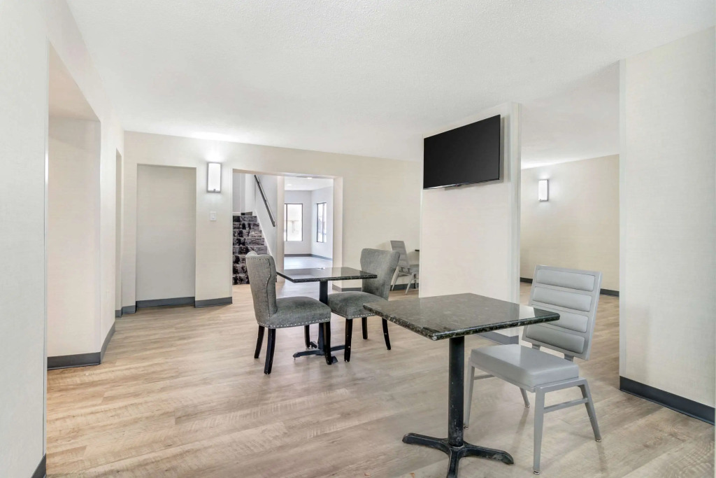 Americas Best Value Inn & Suites - Kansas City/Downtown