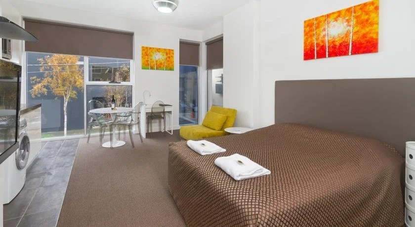 Zara Apartments