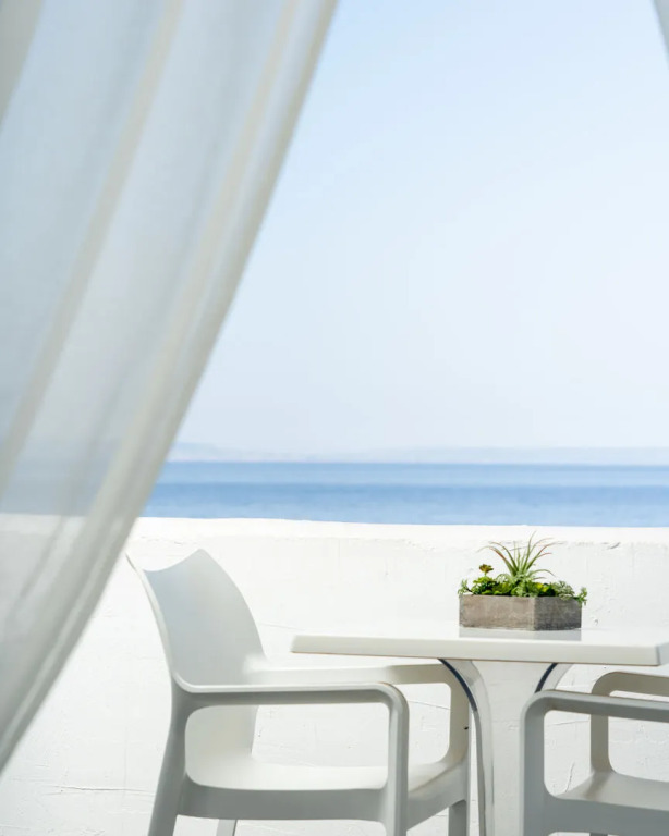 White Suites Resort- Adults Only Hotel