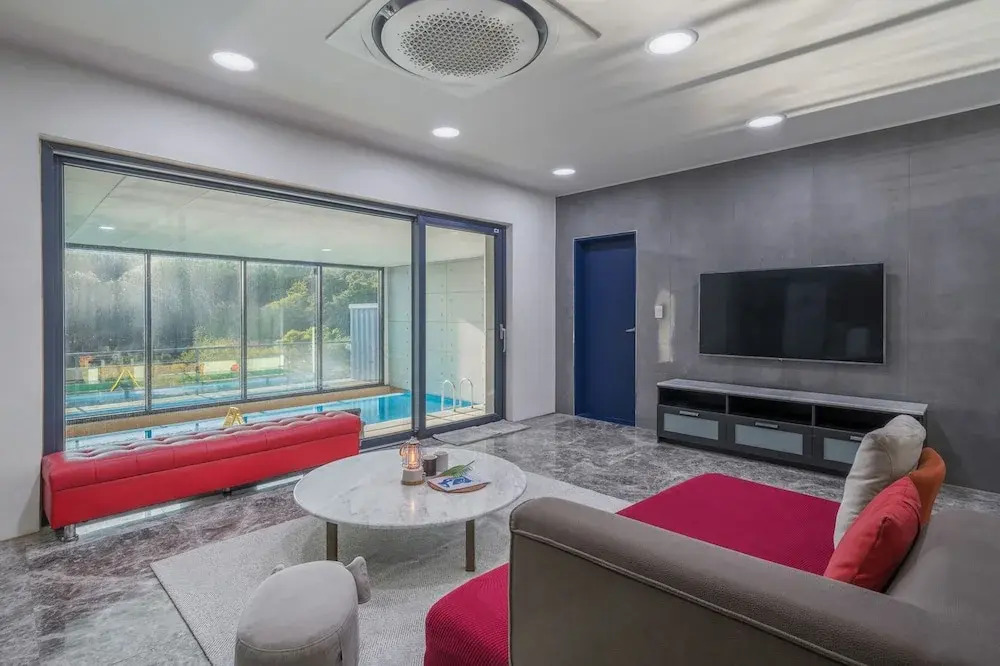 Yangpyeong Seulburg Private Poolvilla
