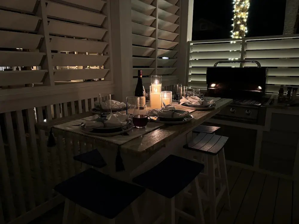Casa Al Mare 30a 5 Bedroom Home by RedAwning