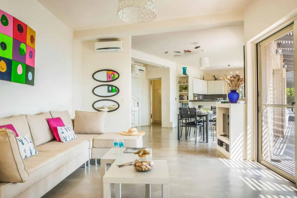 Kaminia Beach Villa