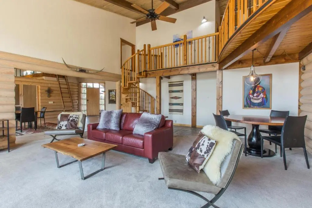 317 Tower - Combo Home