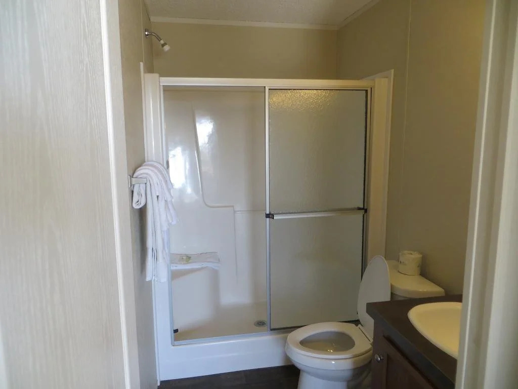 Shale Lodge Pleasanton