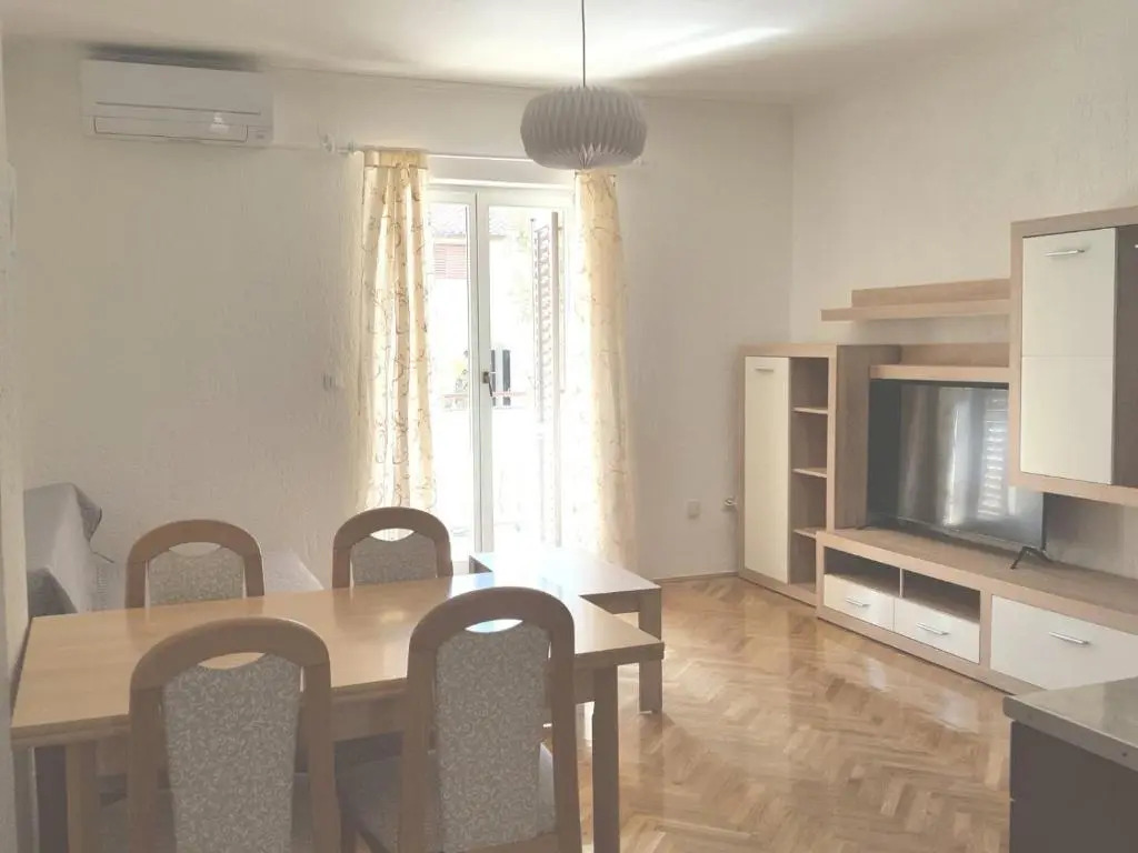 Apartment Magdalena AS7 with terrace and BBQ