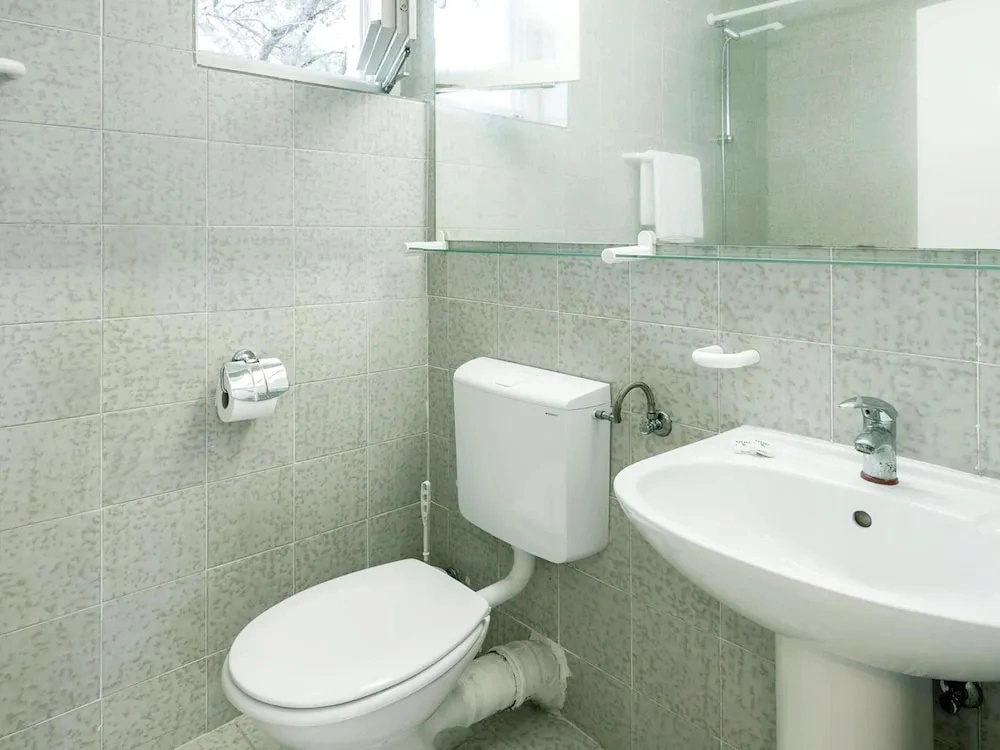 Elegant Resort Stay for 4 in Jelsa