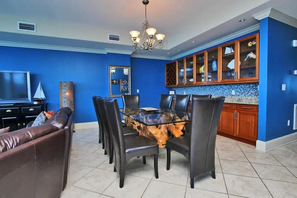 Bel Sole Penthouse 1801