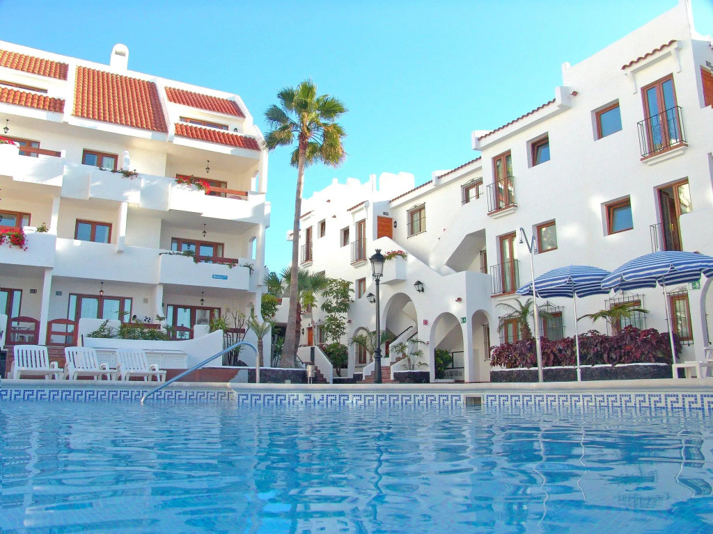 Ona Beverly Hills Suites