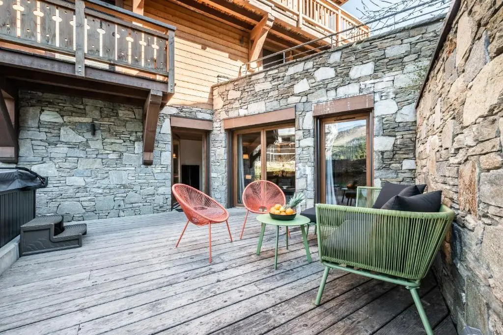 Apartment Padouk Moriond Courchevel - by EMERALD STAY