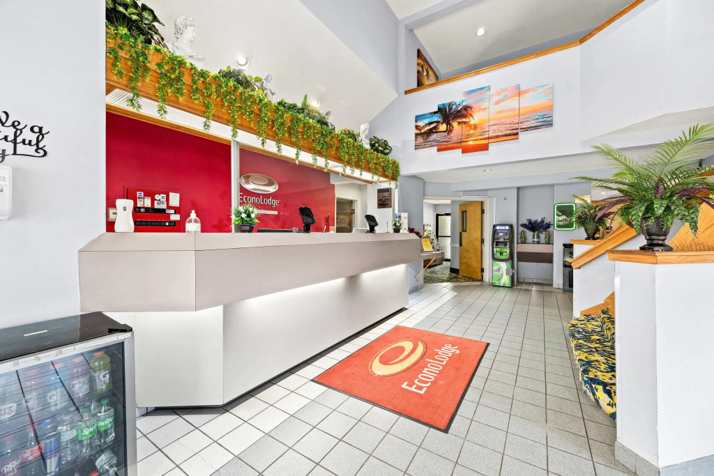 Econo Lodge London North