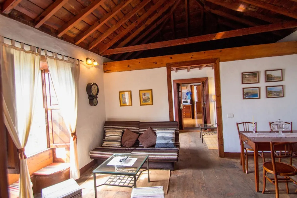 Casa Rural Juanita by Isla Bonita