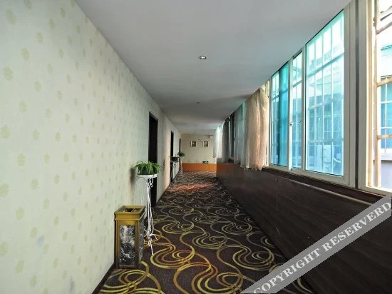 Wutongshu Business Hotel