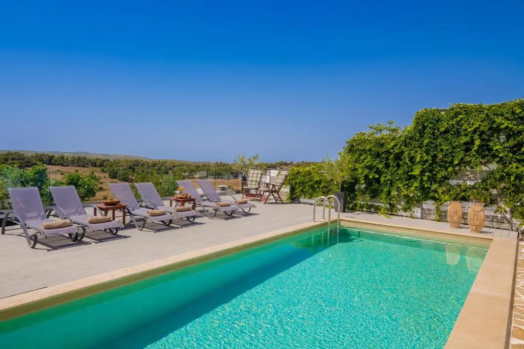 Villa Tramonto with Private Heated Pool, by ZanteWize