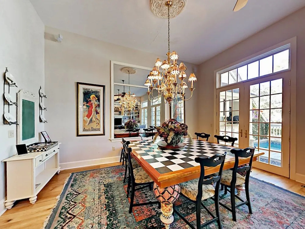 8 Mizzenmast Court Home 4 Bedrooms 4.5 Bathrooms Home
