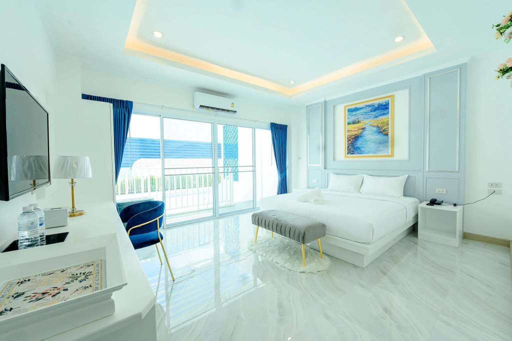 Marble Arch De Loei Hotel
