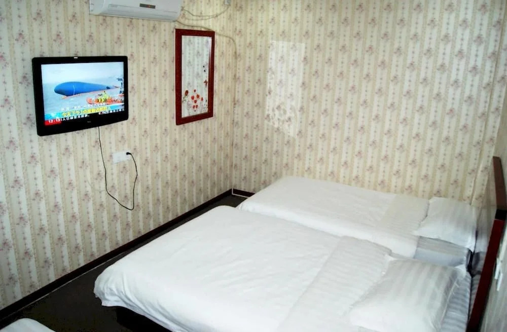 Jinbaichuan Hotel