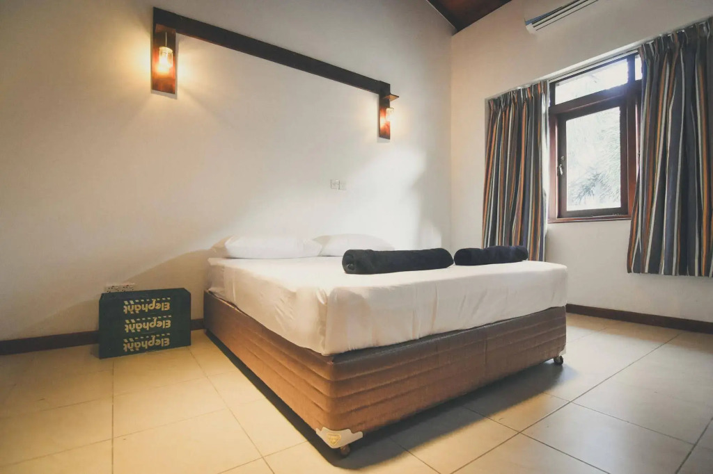 Bunkyard Hostels