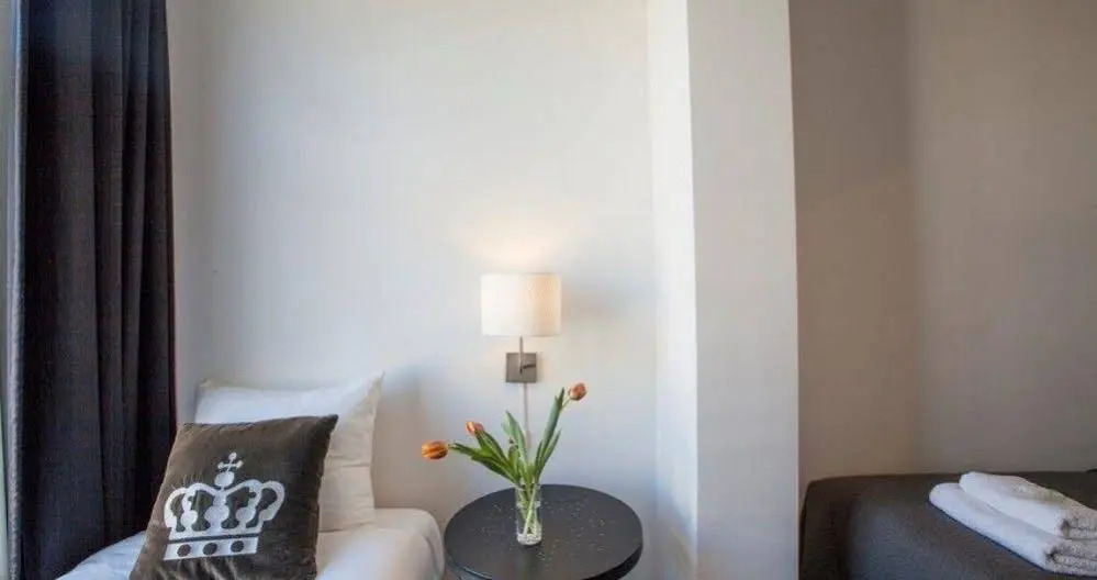 Tulip Apartment A