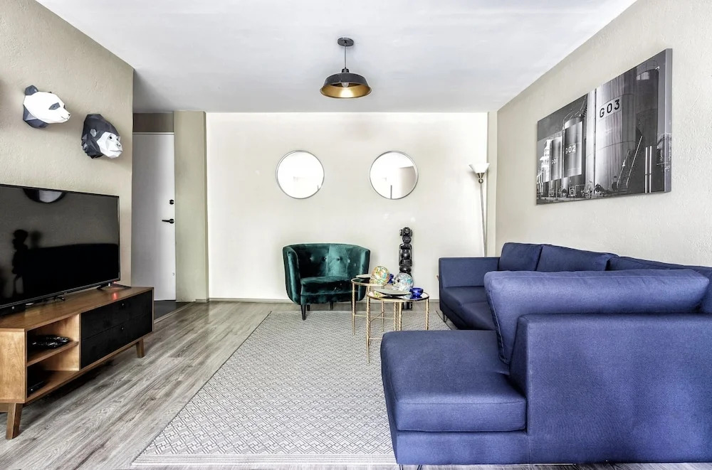 Tampico Apartments