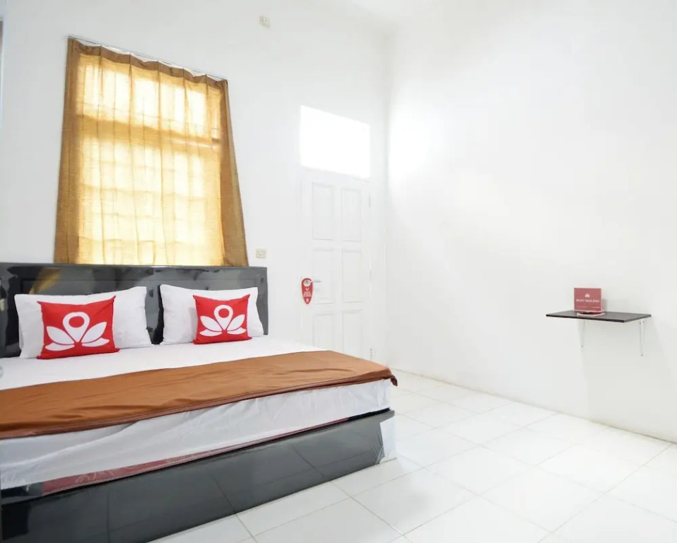 ZEN Rooms Kemang G17 Syariah