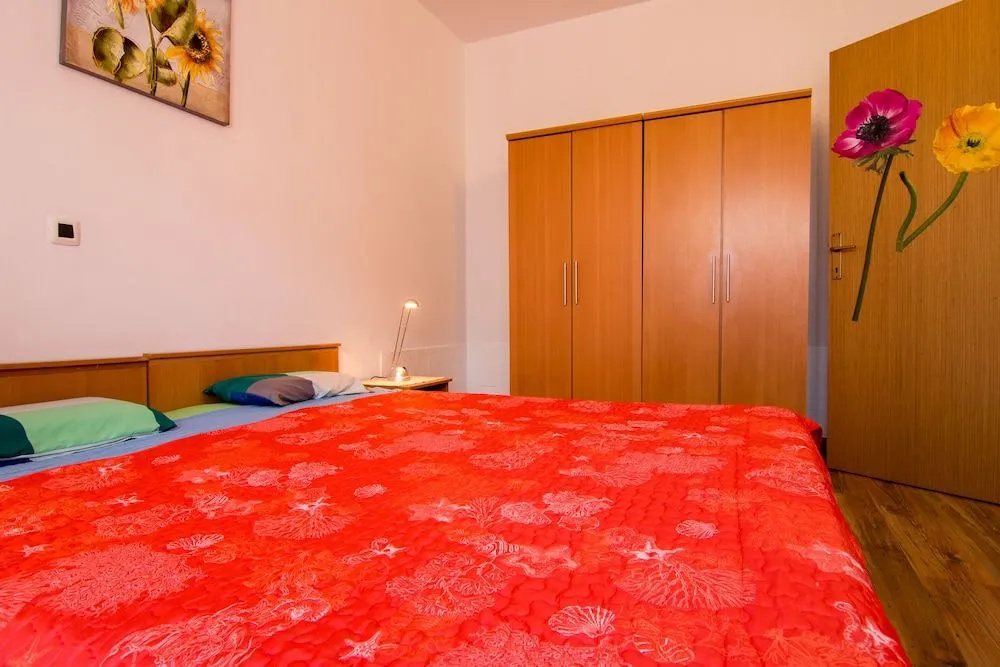 Apartments Nada