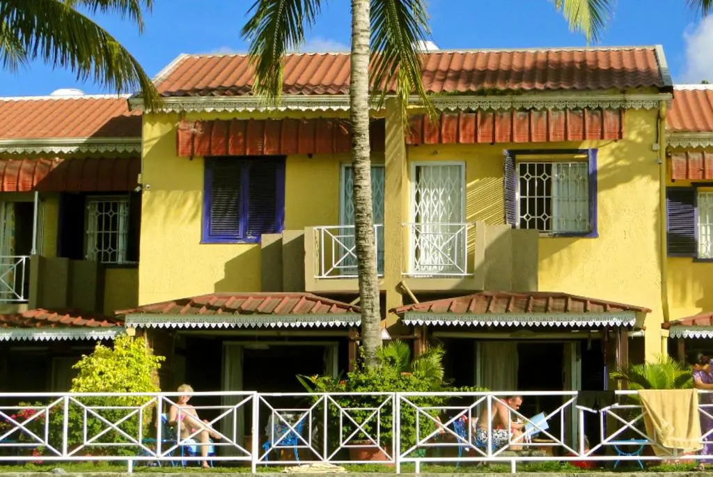 Apartment with 2 Bedrooms in Grand Baie, with Wonderful Sea View, Enclosed Garden And Wifi - 350 M From the Beach