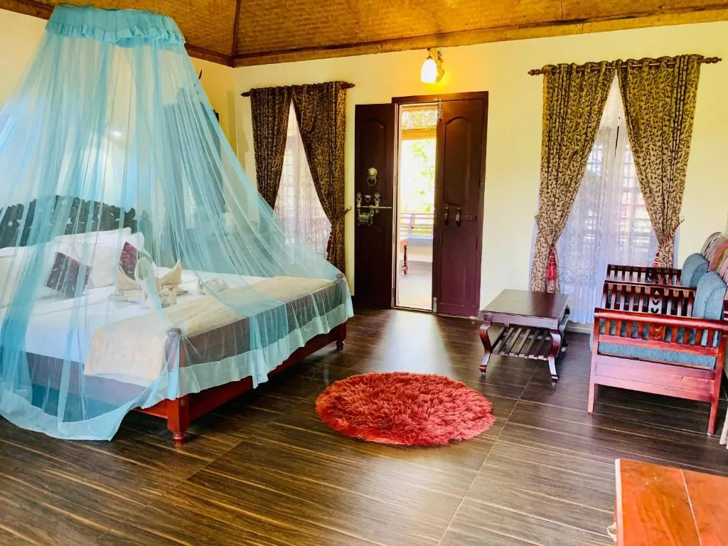 Maadathil Cottages & Beach Resort