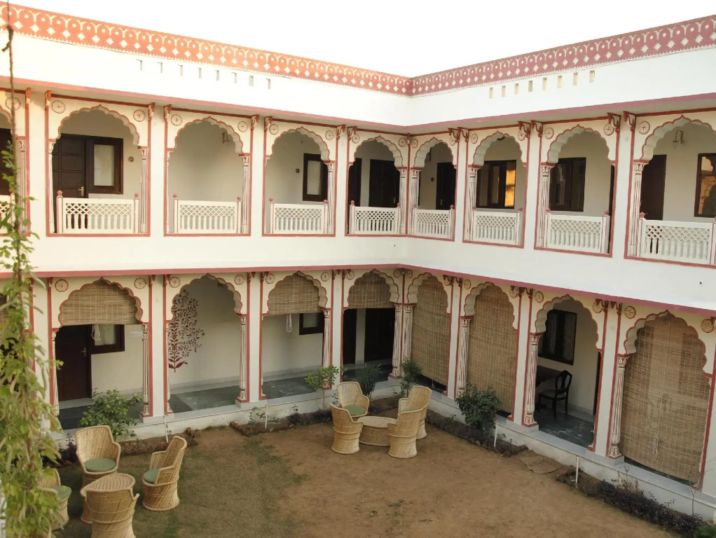 WelcomHeritage Hotel Sirsi Haveli