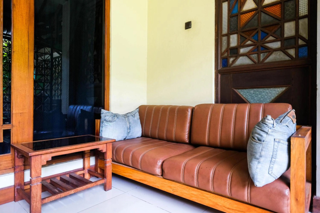 Urbanview Hotel Syariah Wisnugraha by RedDoorz