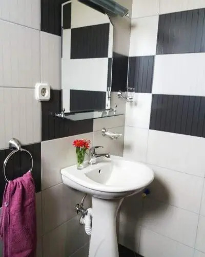 PS Apartments
