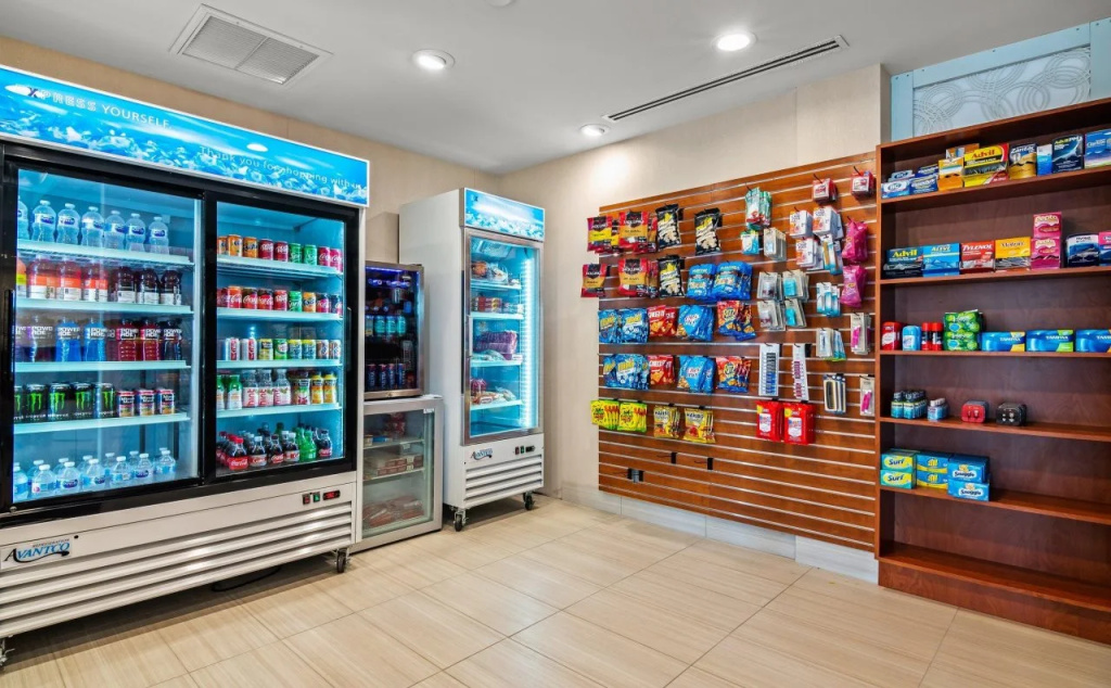 Holiday Inn Express & Suites Orlando- Lake Buena Vista by IHG