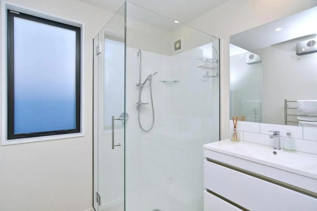 Thomas Townhouse - Christchurch Holiday Homes