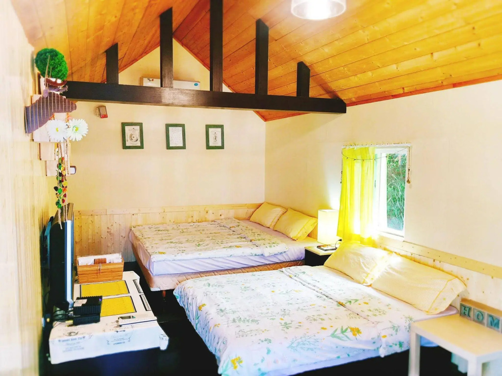 Curve Cottage