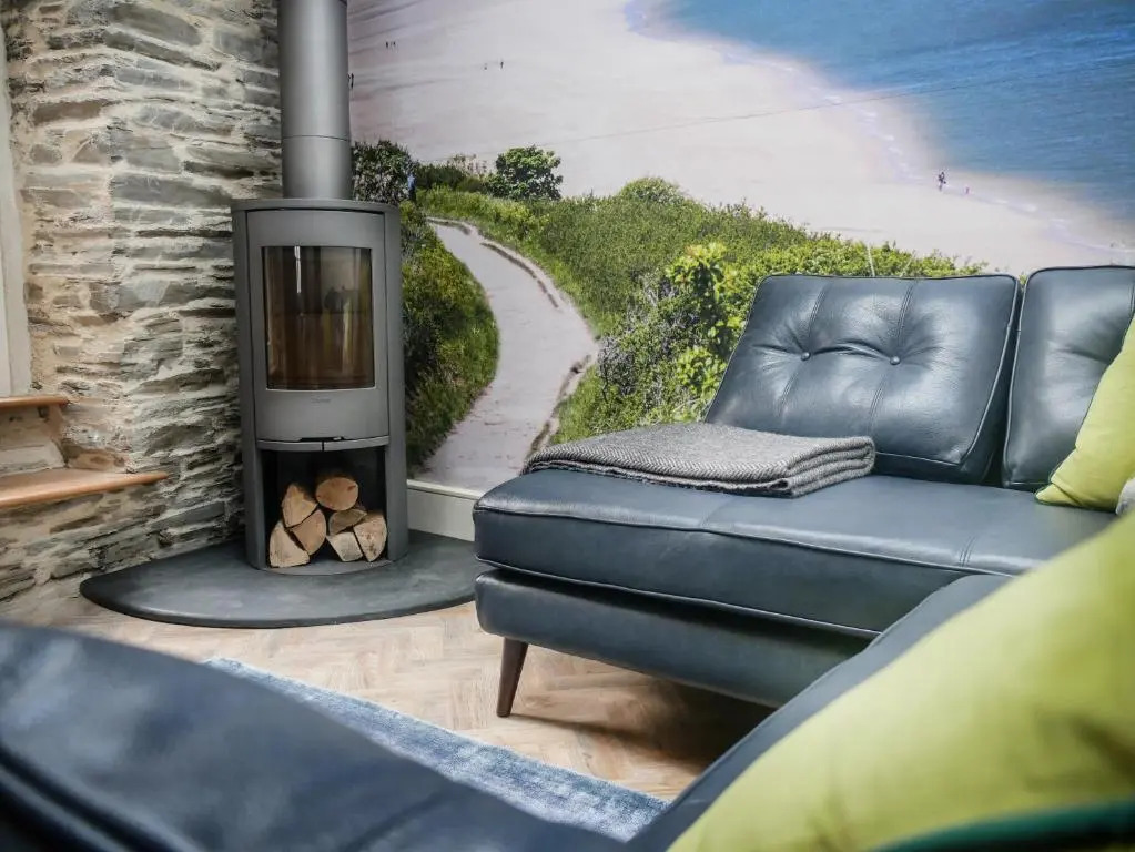 Padstow Escapes - The Long Room Luxury Apartment